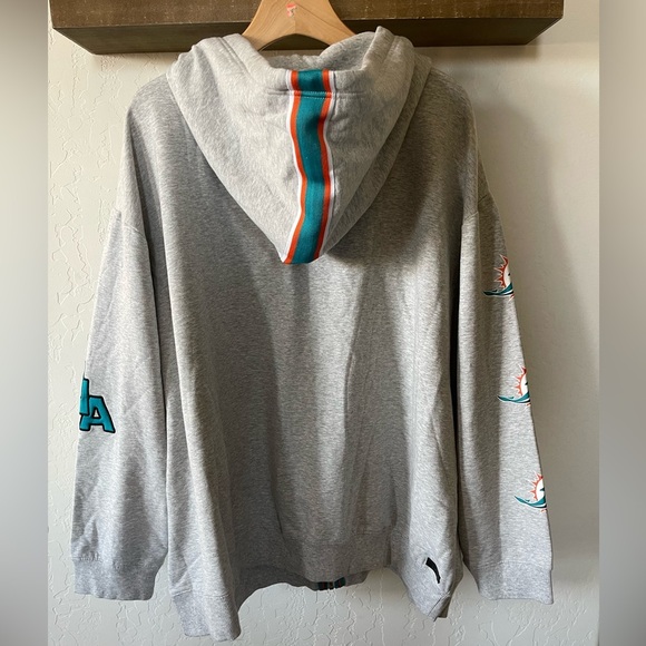 West by Erin Andrews|Heathered Gray Miami Dolphins Plus Size Full Zip Hoodie••• - Picture 7 of 16